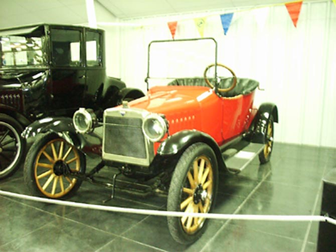 Saxon Roadster